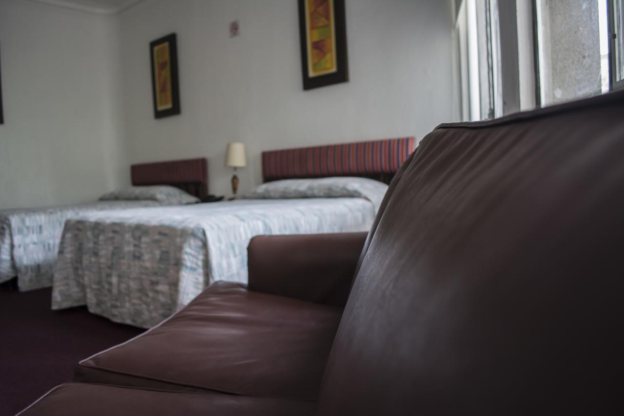 Hotel Plaza Γουατεμάλα Εξωτερικό φωτογραφία