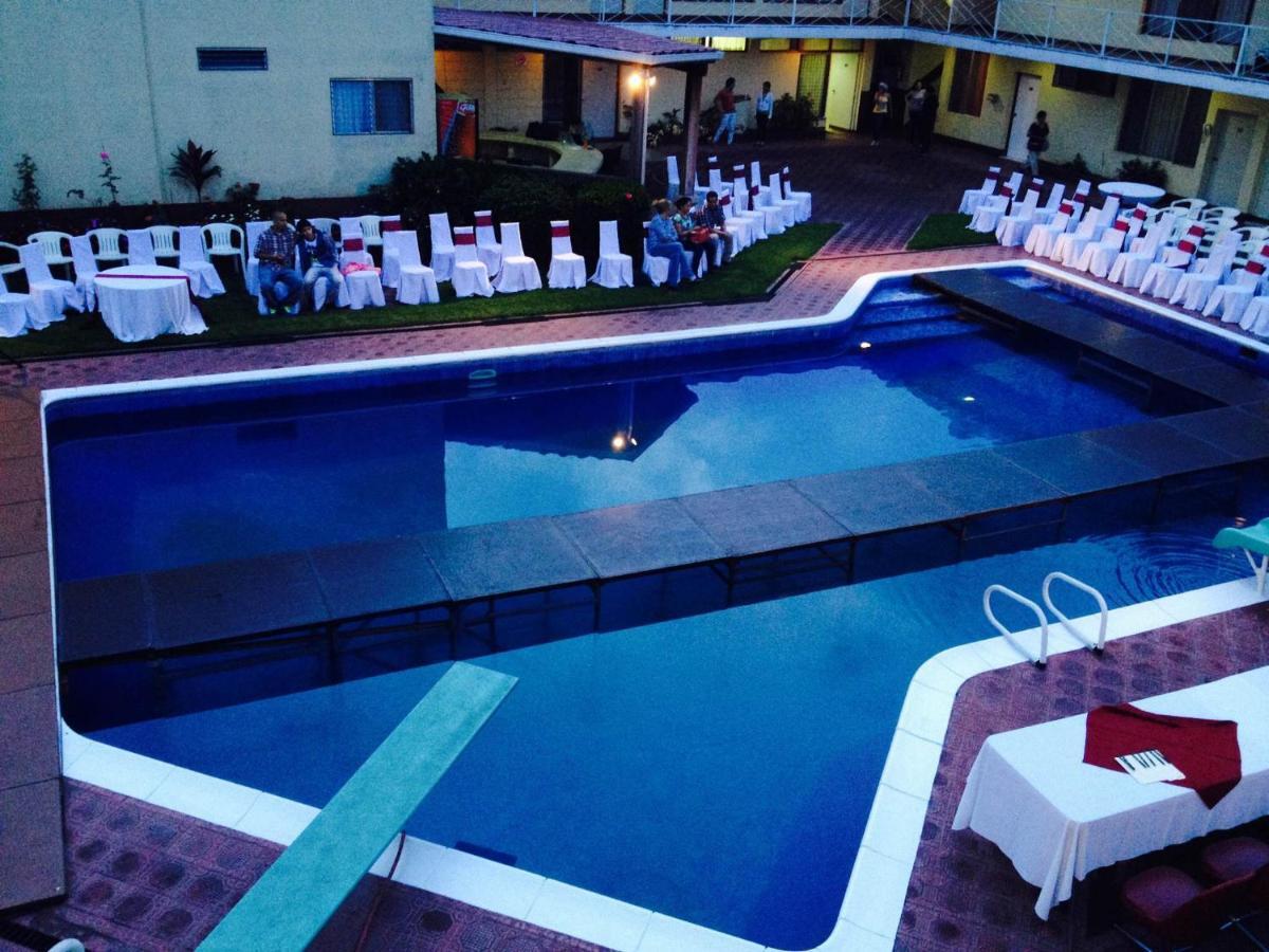 Hotel Plaza Γουατεμάλα Εξωτερικό φωτογραφία